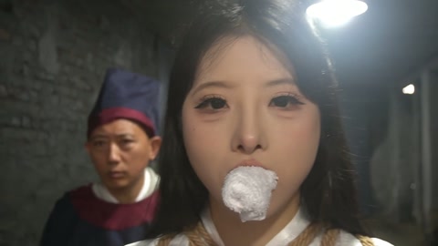 定制女神捕之白莲教（第二集）两个女侠和女神捕中了埋伏一起被擒，三女被捆绑堵嘴押到县衙，受到各种拷问 第1张