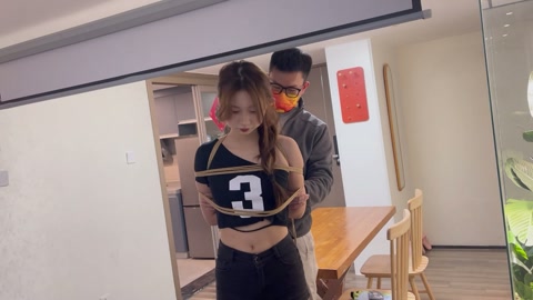 定拍小陆紧缚驷马 第1张
