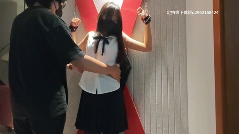定拍欣欣tk 欣欣的挣扎还是很剧烈的，非常怕痒 第1张