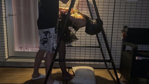 情侣主奴 又反奴为主 骗黑丝小恶魔女友练绳吊缚 第1张
