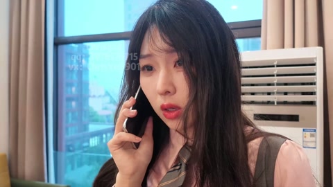 警花妈妈2--被儿子绑架的妈妈 白丝黑丝长靴龟甲缚口球胶带捆绑封嘴 第1张