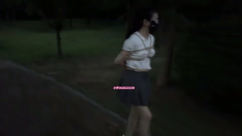 一次户外公园的捆绑 全程玩具 几近崩溃 第2张