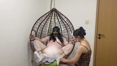 吊篮分腿束缚-强制龟责-责射不停-射后责-震动强制 第2张