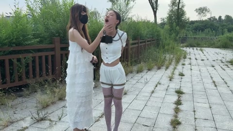 小奴的特别户外晨练-双摄 第2张