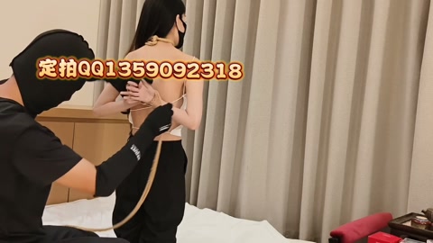 崩溃凄惨哀求！驷马勒颈！后手观音勒颈！挣扎！小水职业装挑战极限 第2张
