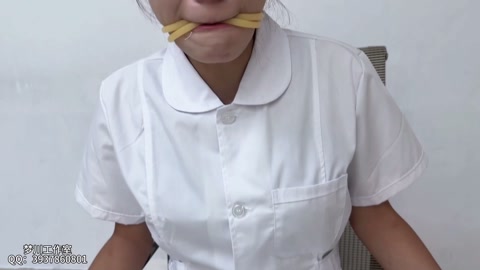 特定服装道具的演绎展示 第2张