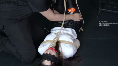 独居少女的劫难（三） 微剧情口球SP蛋蛋电击器紧缚吊缚黑丝靴子 第2张