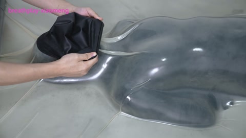 超紧真空床空肺窒息玩弄！泳帽，呼吸袋，乳胶贴脸横膈膜抽搐 第2张