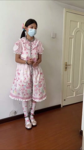 Lolita女生的连体镣铐玩耍日常 第2张