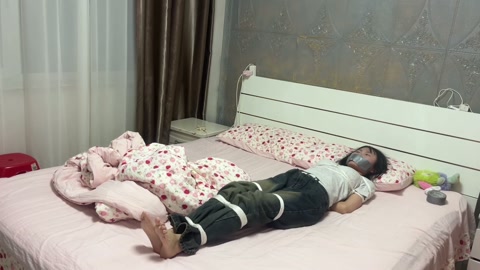 【咪咪艺伎录】【绳艺爱好者首次本人亲自体验KB,KB+TD+剧情演绎2】【愚蠢的小偷】 第3张