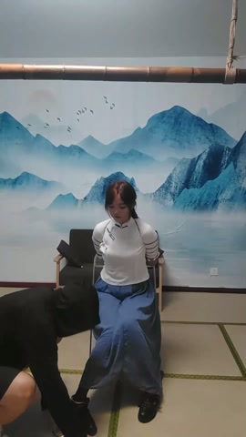 向女生献花（上） 第3张