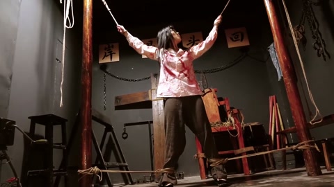 喋血交通站（下集）交通员不畏生死巧设妙计向组织传达叛徒信息以及向组织告别英勇 第3张