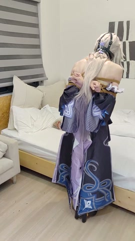 大黑塔紧缚驷马（伪娘）紧缚封口罩跳跃，床上驷马紧缚 第3张