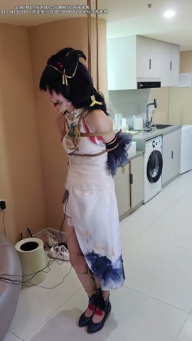 小云cos离恨烟 全程郊狼啵啵贝罚站+跪地挣扎 疼到瘫倒在地 随后跪地戒尺sp抽打脚心和屁股 第3张