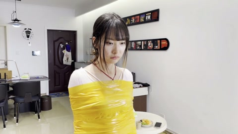 小羽橙色木乃伊，被封嘴后，表情很不情愿~ 第3张
