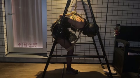 情侣主奴 又反奴为主 骗黑丝小恶魔女友练绳吊缚 第3张