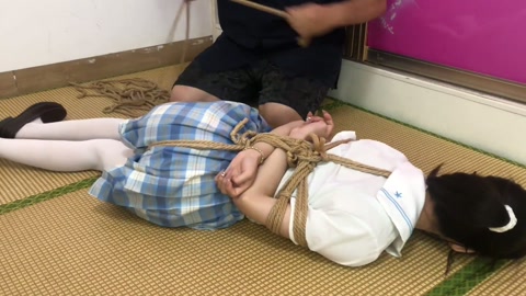 琳媚 女贼也有被缚时 入室被主家反制驷马绑着爬到门边也无法开门 第3张