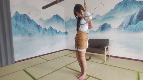 被惩戒的蛋糕女 第3张