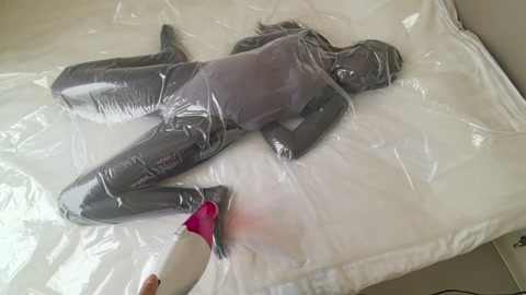 ◤纯享版ZX游戏◢这个系列目前为止最炸裂的一集，四次昏迷失禁、塑料袋✙丝袜套头✙掐脖ZX✙真空袋✙皮... 第4张