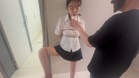 双人灌肠游戏+失禁惩罚挑战（下部） 第4张