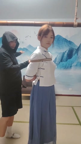 向女生献花（上） 第4张