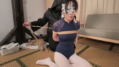 嗷嗷舞蹈服后手缚捆绑白丝舞蹈服蒙眼挣扎 第4张