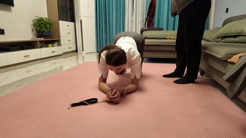 我的秘书之佳佳 第4张