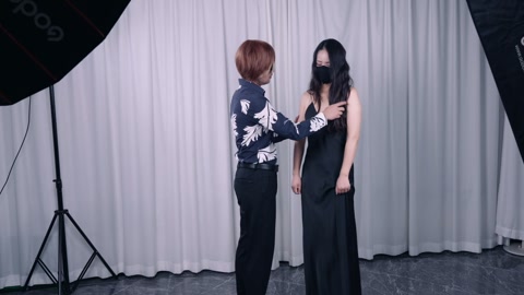 曾是当红模特的娇气人妻（第一集）当初为结婚不顾经纪人的死活突然离职，如今又不得不求经纪人帮忙出道，却... 第4张