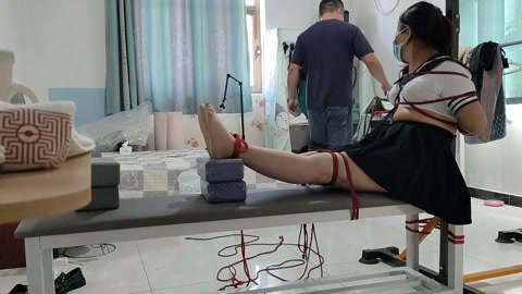 狗蛋老虎凳加窒息 假期安排狗蛋调教，老虎凳加窒息强烈挣扎 第4张