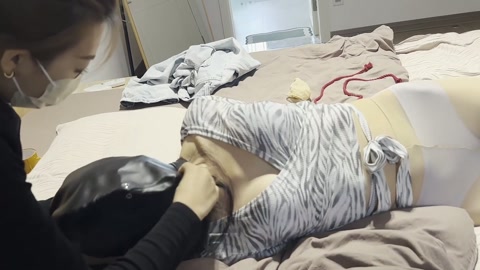 美女的初体验 第4张