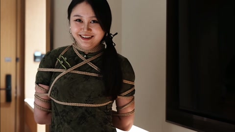 美娜旗袍五花 第4张