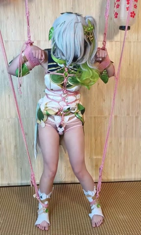 《草神纳西妲（2）（正片）》小草神的罚站地狱，三种罚站姿势，啵啵贝棒棒齐上阵，超色龟甲缚，强制分腿！... 第5张