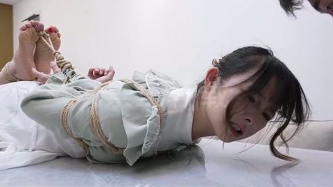 人贩圈套卖当绳奴(小念首捆上映) 绳奴游戏 第5张