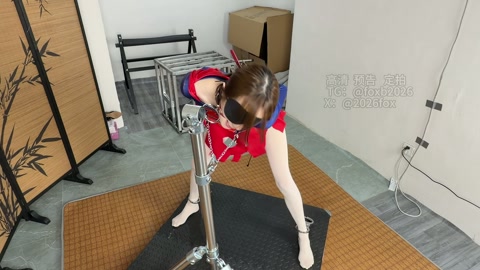 女超人劫难（二）电击肛塞 乳夹牵引 勒颈放置 第5张