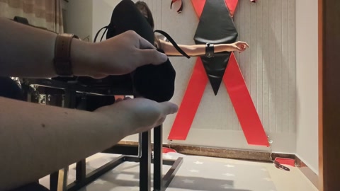 定拍欣欣tk 欣欣的挣扎还是很剧烈的，非常怕痒 第5张