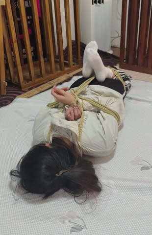 小月后手观音，驷马放置，挣扎逃脱游戏，剧情简单 第5张