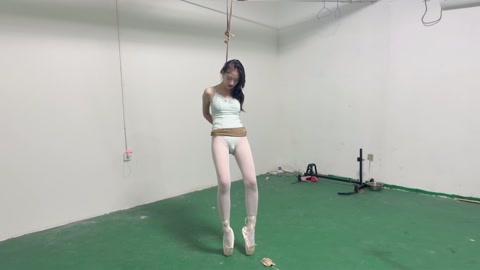 挑战两小时极限踮脚吊2 第5张