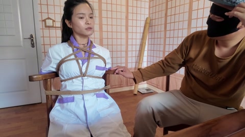 洛洛小护士m 模特洛洛，小护士面试被骗，捆绑折磨 第5张