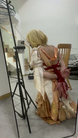 清瞳子cos阿格莱雅 金织女士被捕惨遭捆绑玩弄 凉鞋被脱下美脚惨遭侵犯 第5张