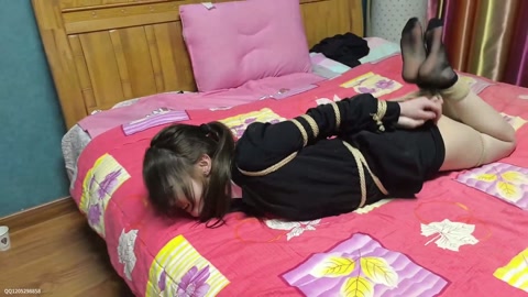 潜入失败的小秘书 第5张