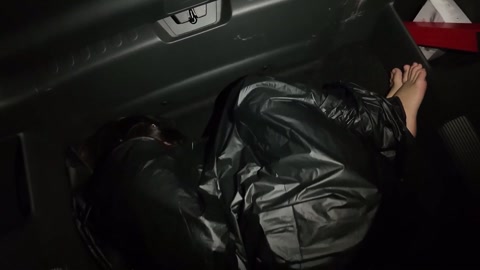 被绑架的幼师 第5张