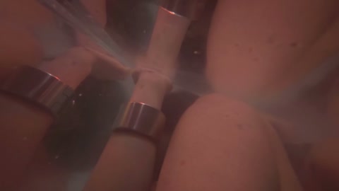 透明乳胶衣水箱自慰+连续溺水最后还被戴上口球强制呛水呕吐 第5张