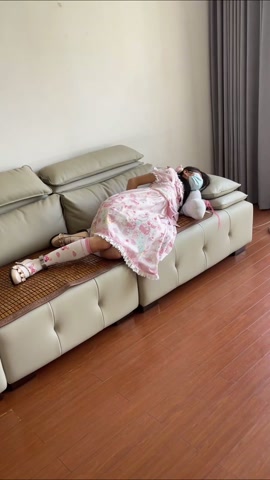Lolita女生的连体镣铐玩耍日常 第5张