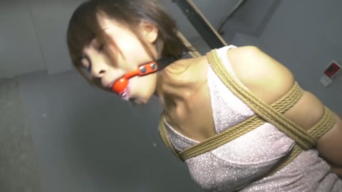 双女M立柱对缚 第6张