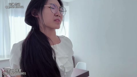 嫩妹风波~小九 雯雯 长腿性感黑丝 两人被胶带扎带束缚 胶带封嘴 蒙眼 第6张