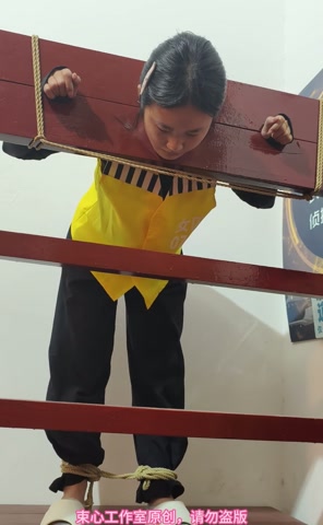 小月囚服五花捆绑一步绳，断头台，手铐囚犯人扮演，大刀斩首，简单剧情 第6张