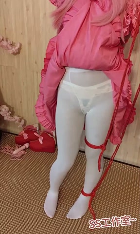 巴啦啦小魔仙-美雪（3）白裤袜！小魔仙美雪的调教地狱~被强制带上性玩具，单腿吊露出私处，半透内裤，分... 第6张