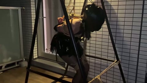 情侣主奴 又反奴为主 骗黑丝小恶魔女友练绳吊缚 第6张