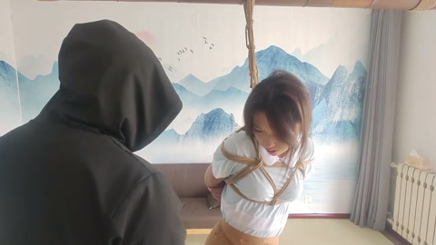 被惩戒的蛋糕女 第6张