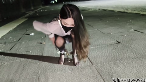 黑丝 赤脚 裸足 镣铐 户外 逃脱游戏 第6张